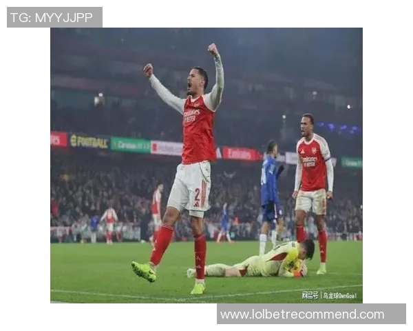 足总杯精彩对决本菲卡逆转里昂乌龙球成比赛转折点